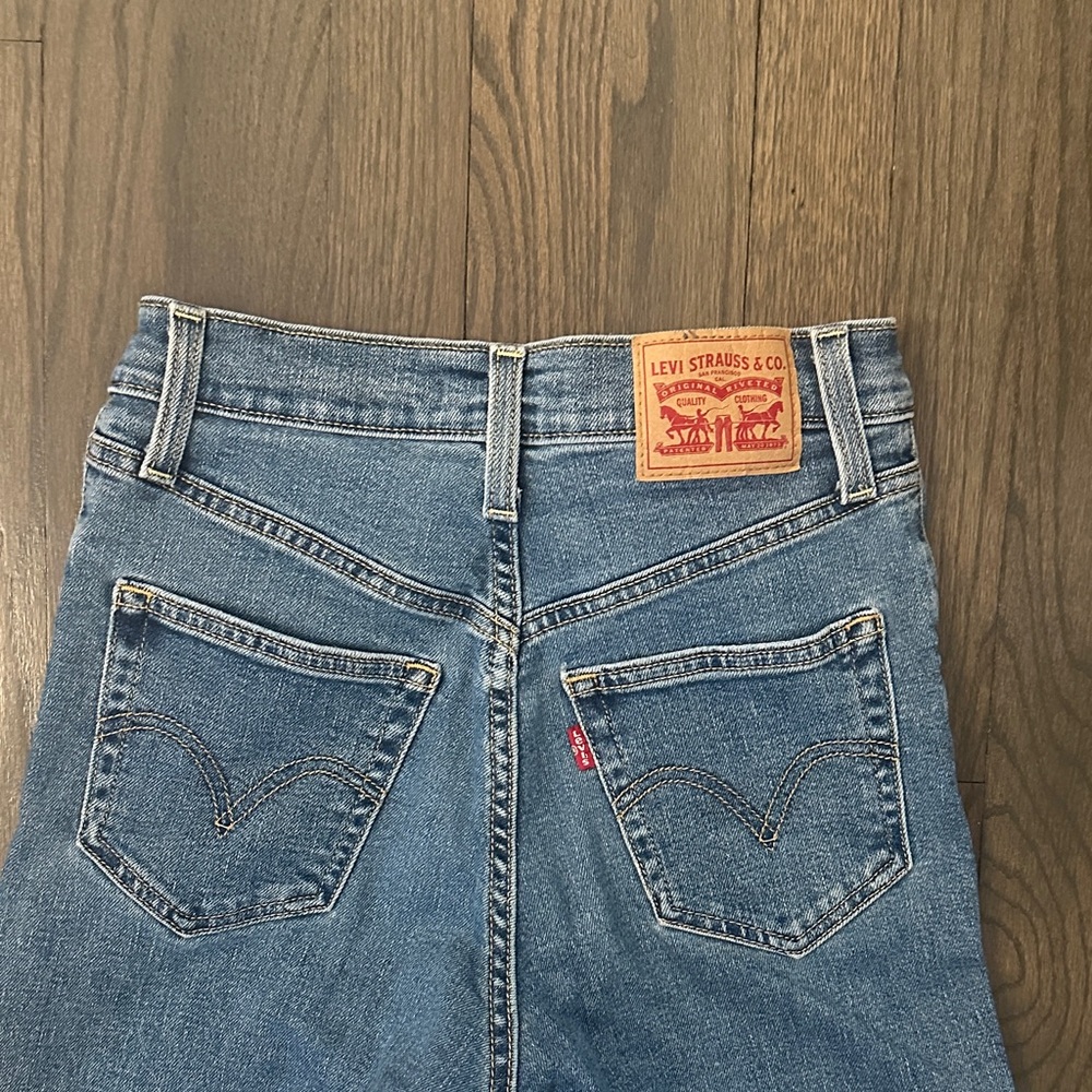 Levi's ribcage straight ankle